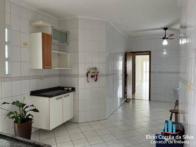 Apartamento para Venda em Santos - 4