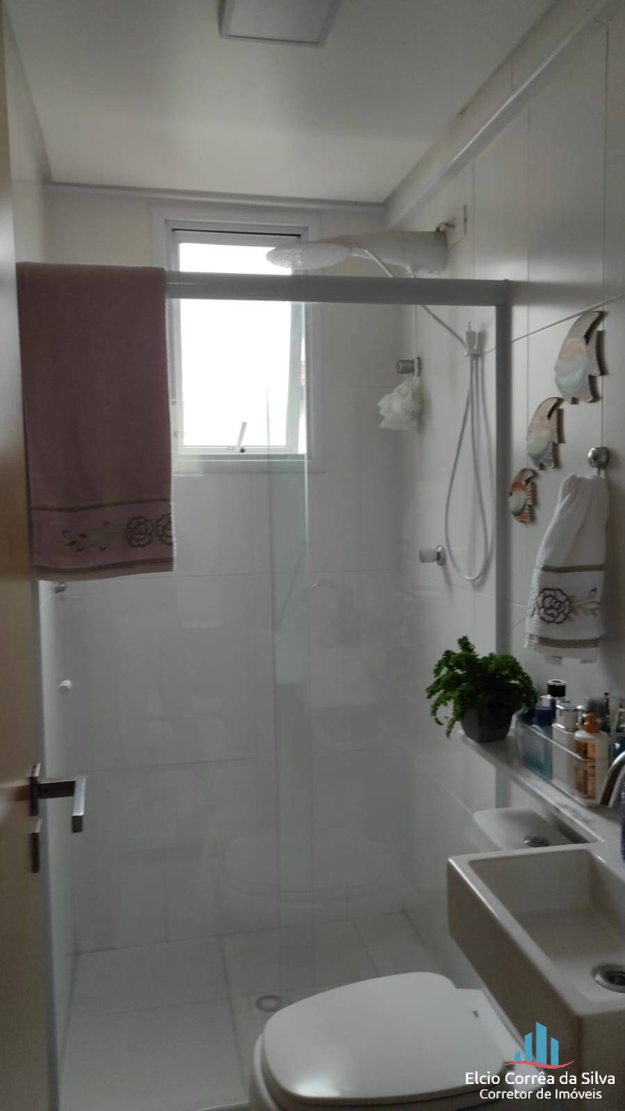 Apartamento à venda com 2 quartos, 75m² - Foto 8