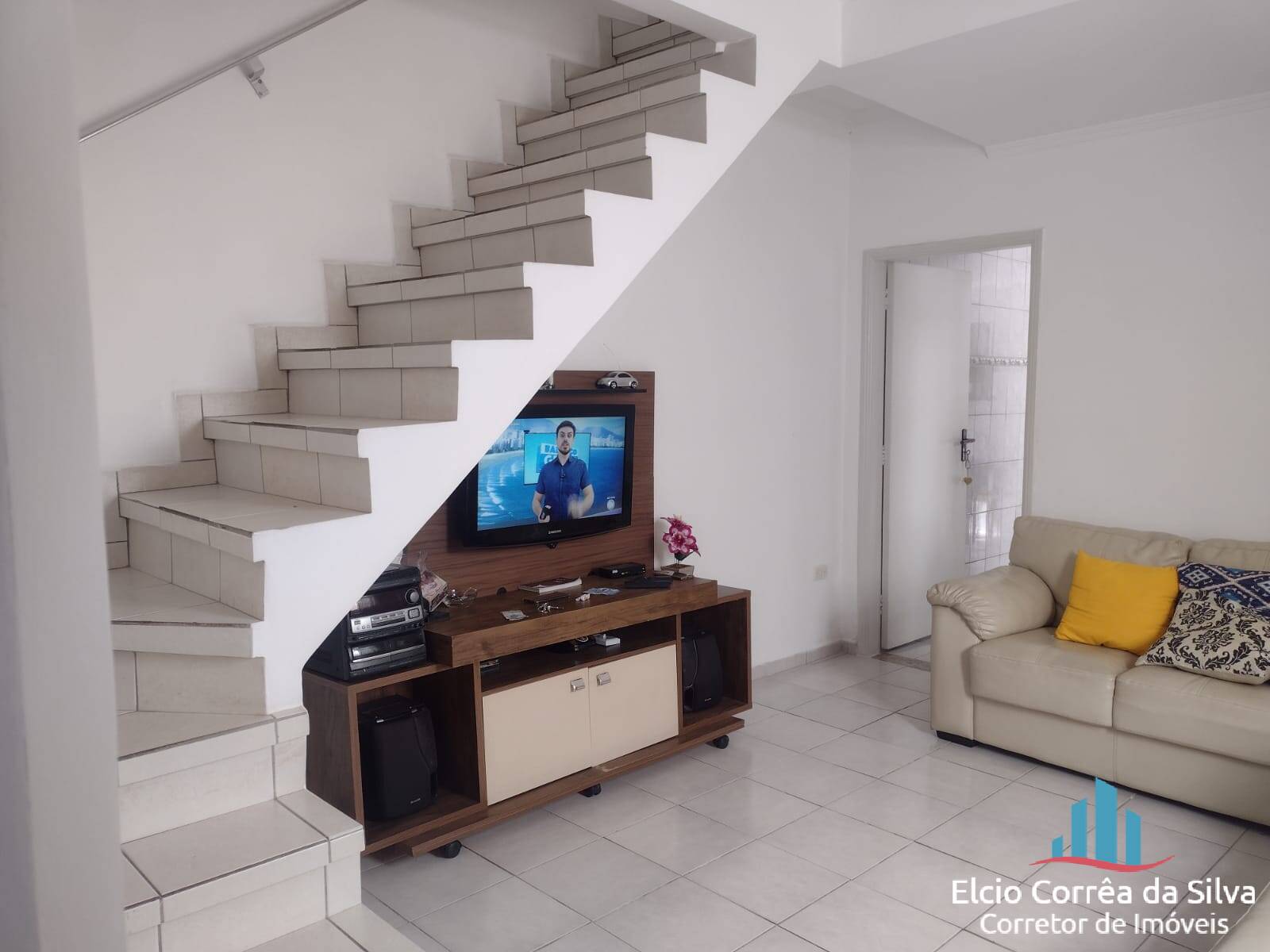 Casa à venda com 4 quartos, 189m² - Foto 4