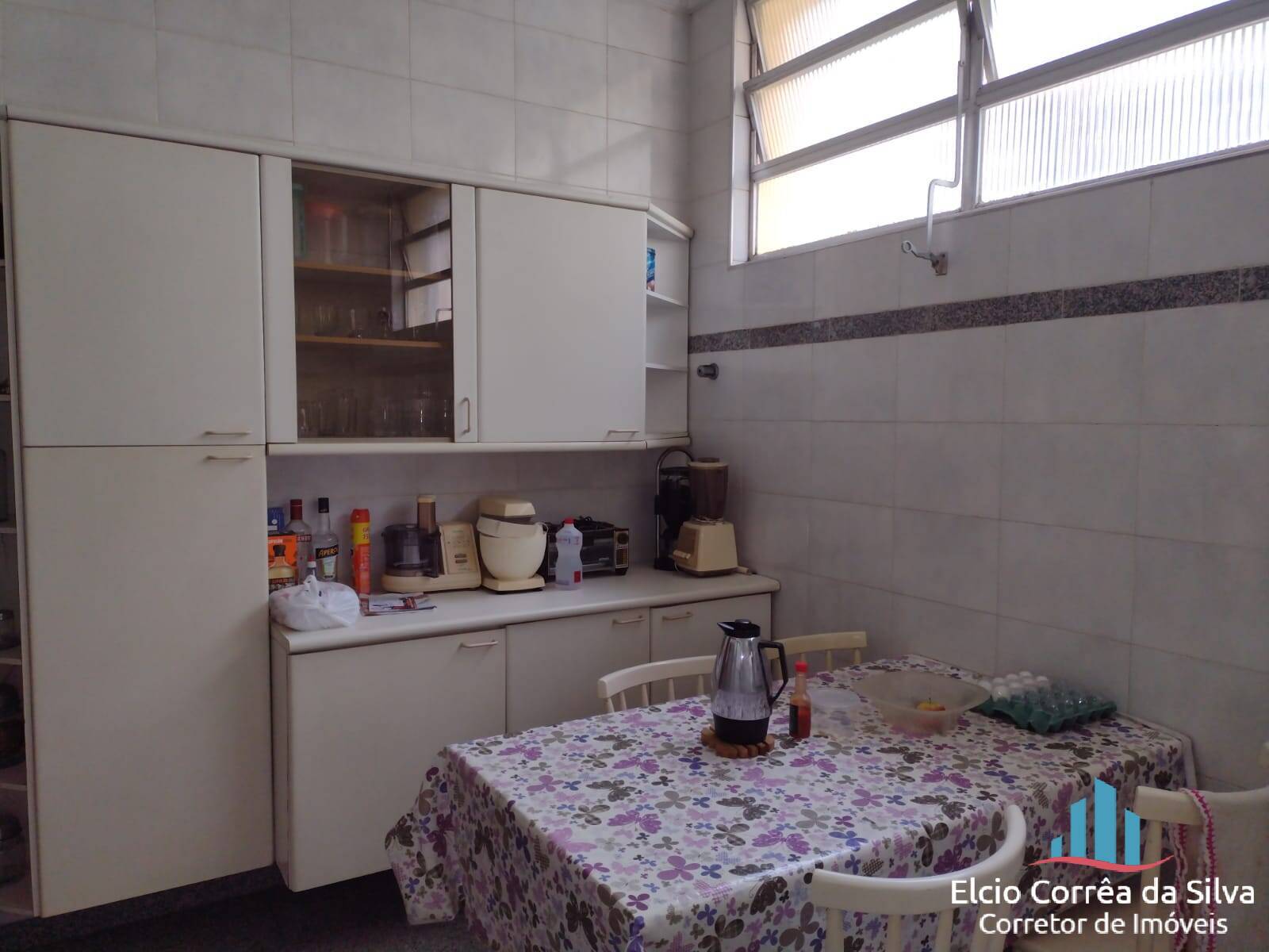 Apartamento à venda com 3 quartos, 207m² - Foto 9