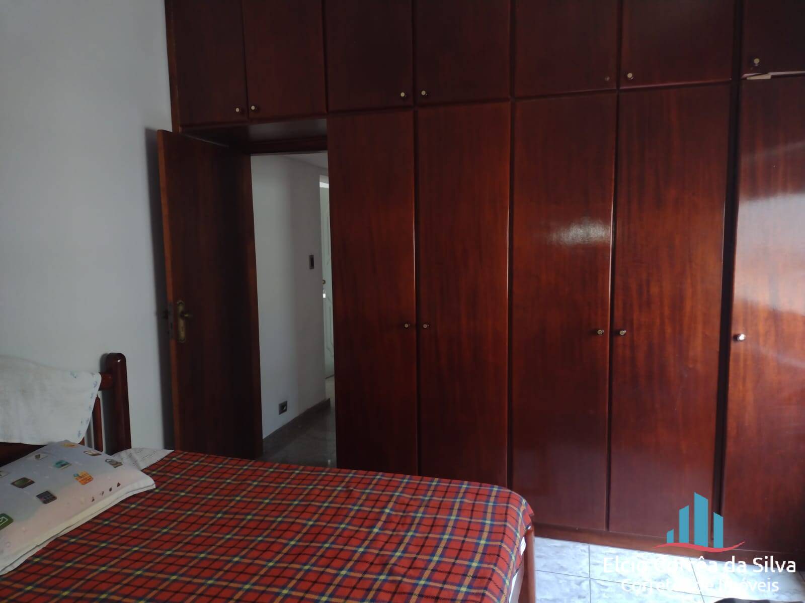 Apartamento à venda com 3 quartos, 207m² - Foto 14