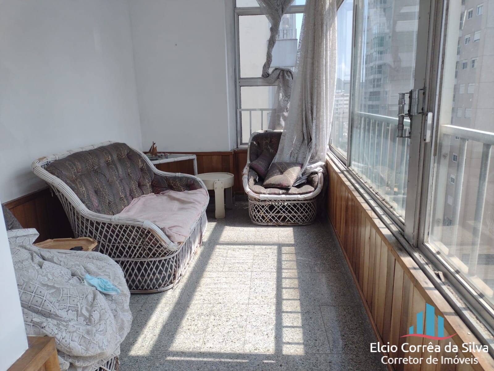 Apartamento à venda com 3 quartos, 207m² - Foto 25