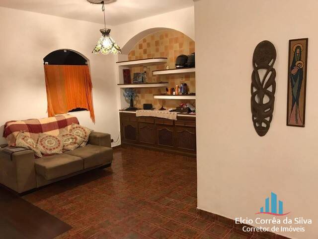 Casa à venda com 3 quartos, 150m² - Foto 2