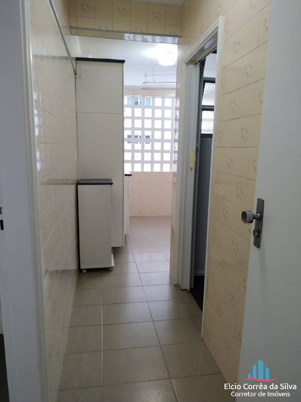 Apartamento para alugar com 3 quartos, 108m² - Foto 9