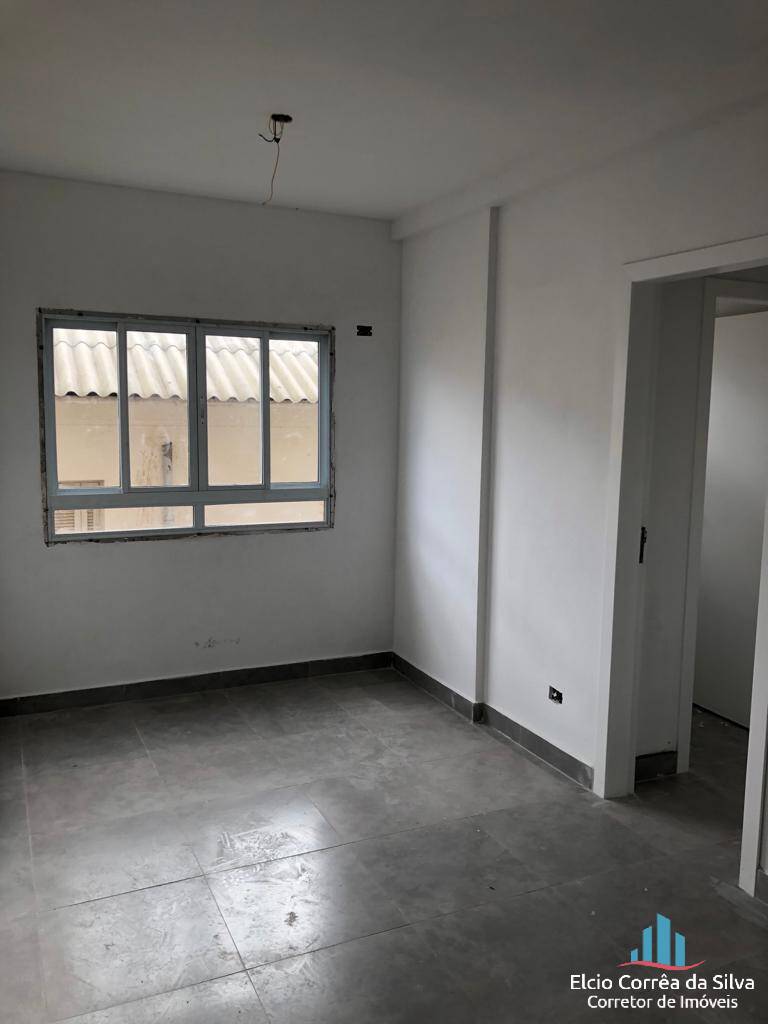 Apartamento à venda com 2 quartos, 70m² - Foto 2