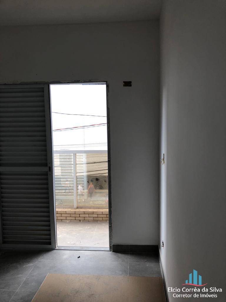 Apartamento à venda com 2 quartos, 70m² - Foto 12