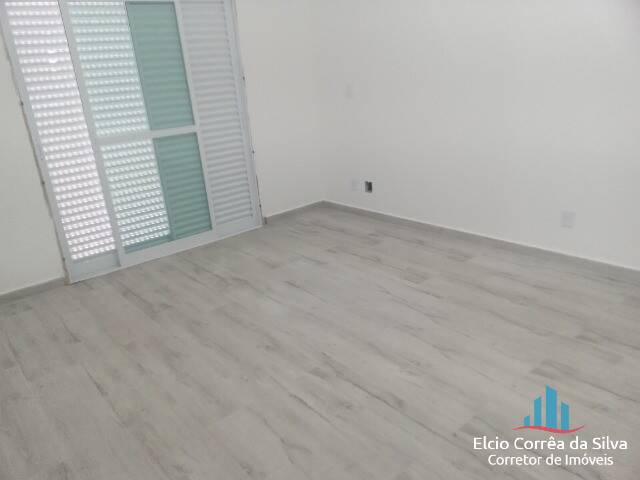 Casa à venda com 2 quartos, 110m² - Foto 5