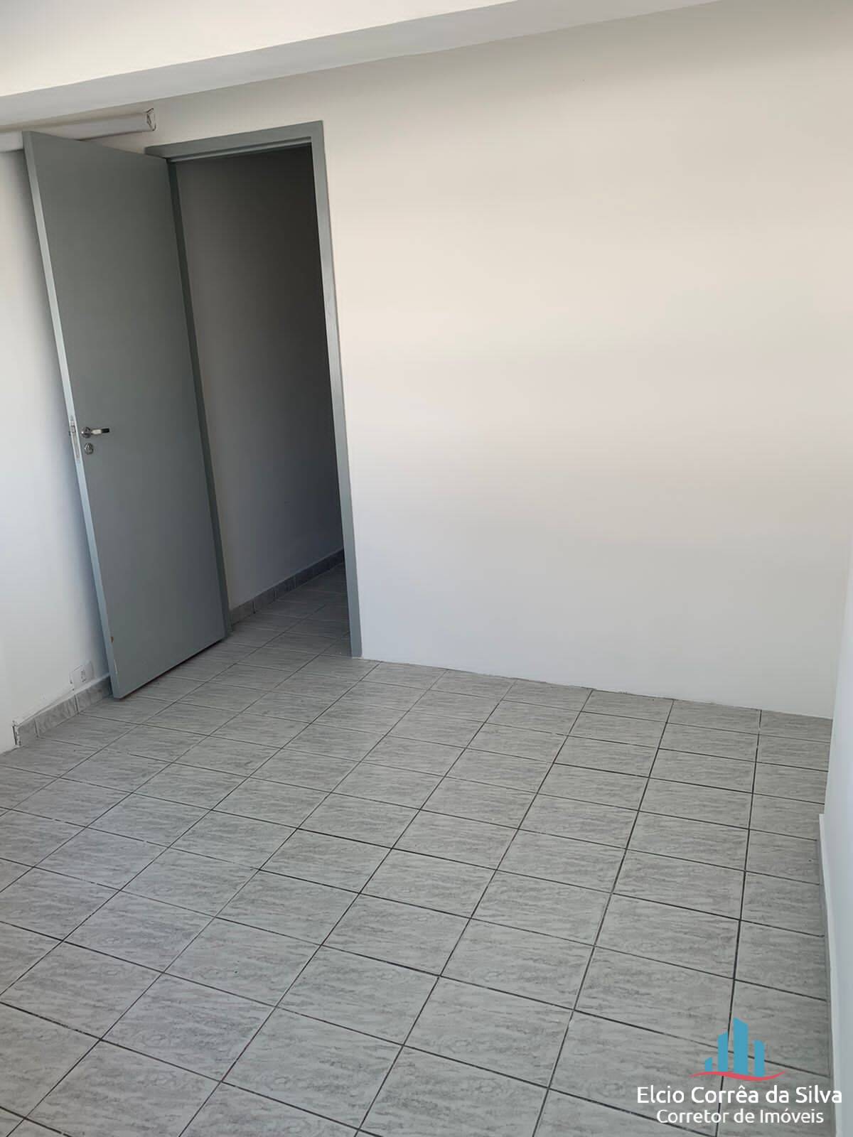 Casa à venda com 2 quartos, 77m² - Foto 17