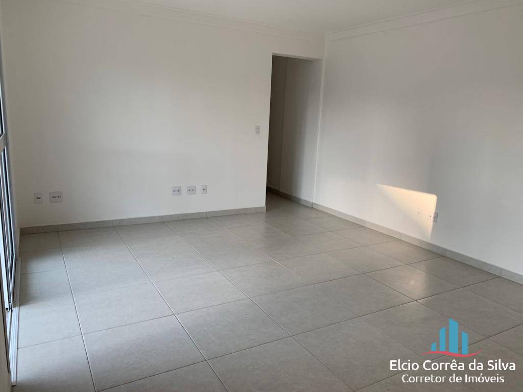 Apartamento à venda com 2 quartos, 70m² - Foto 6