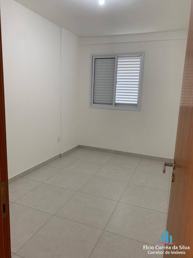 Apartamento à venda com 2 quartos, 70m² - Foto 12