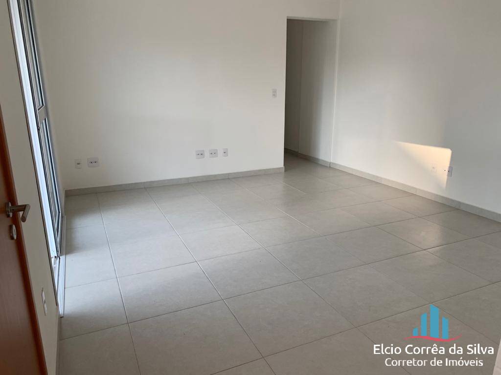 Apartamento à venda com 2 quartos, 70m² - Foto 7