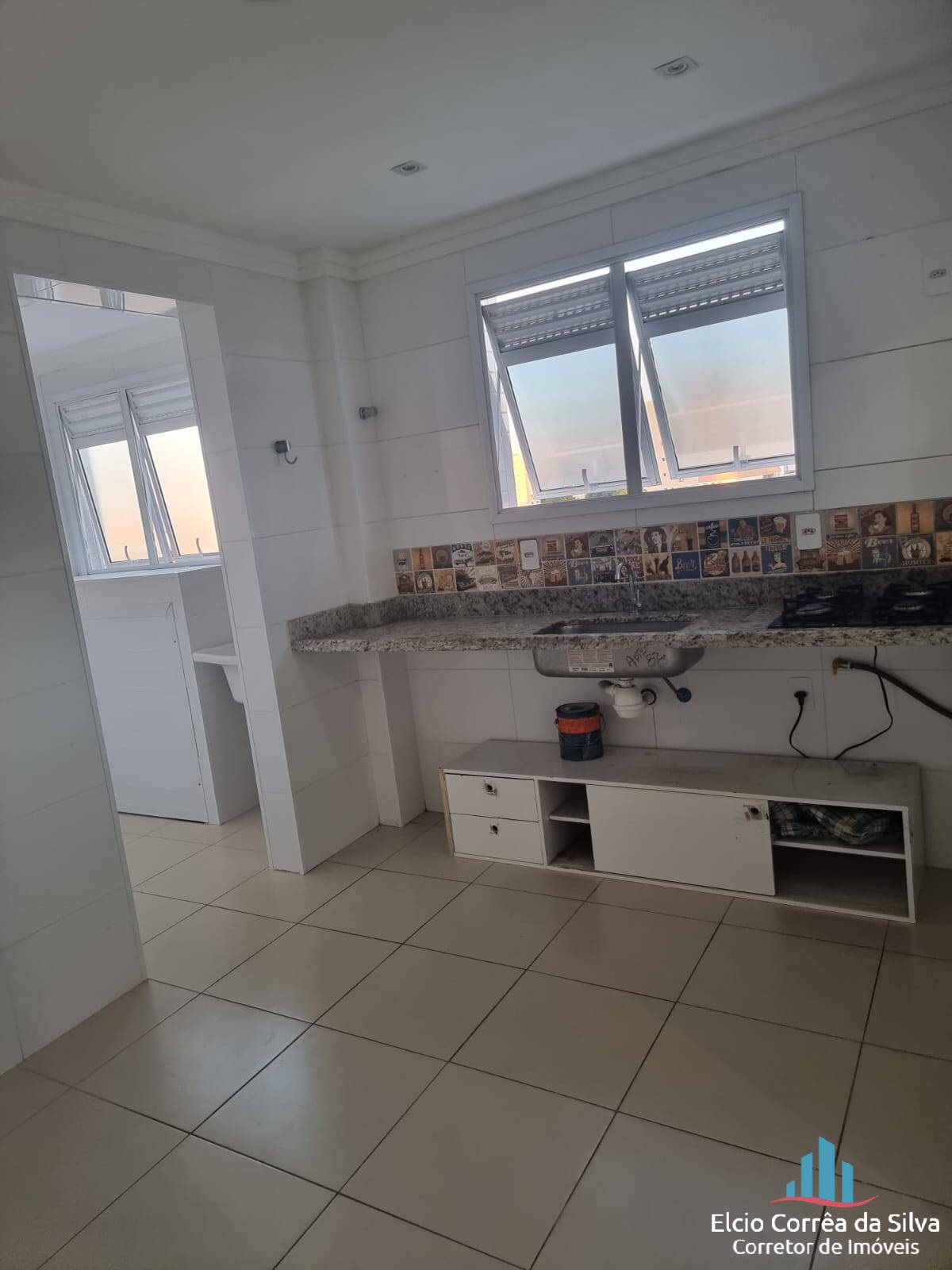 Apartamento à venda com 2 quartos, 54m² - Foto 3