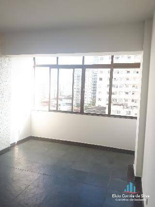 Apartamento à venda com 3 quartos, 134m² - Foto 6