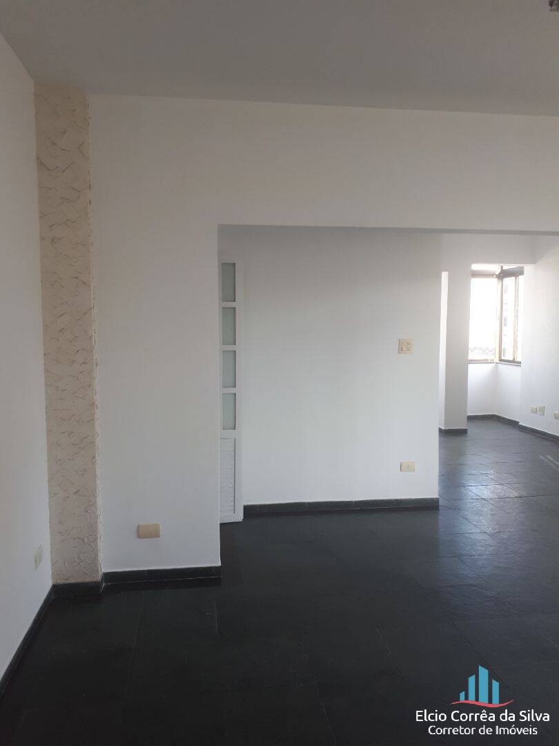 Apartamento à venda com 3 quartos, 134m² - Foto 9