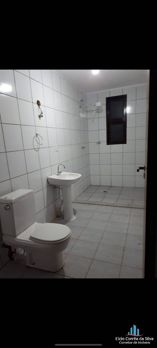 Casa à venda com 3 quartos, 310m² - Foto 12