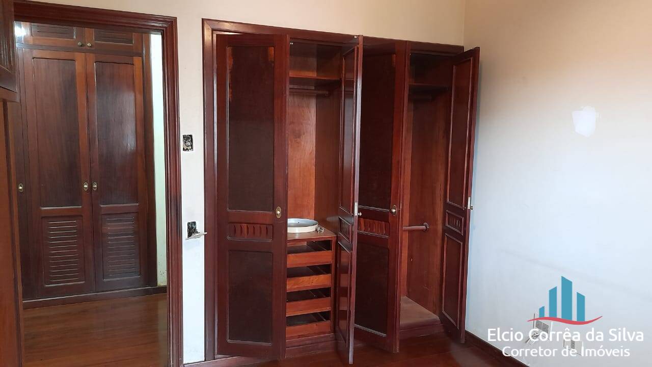 Apartamento para alugar com 4 quartos, 250m² - Foto 10