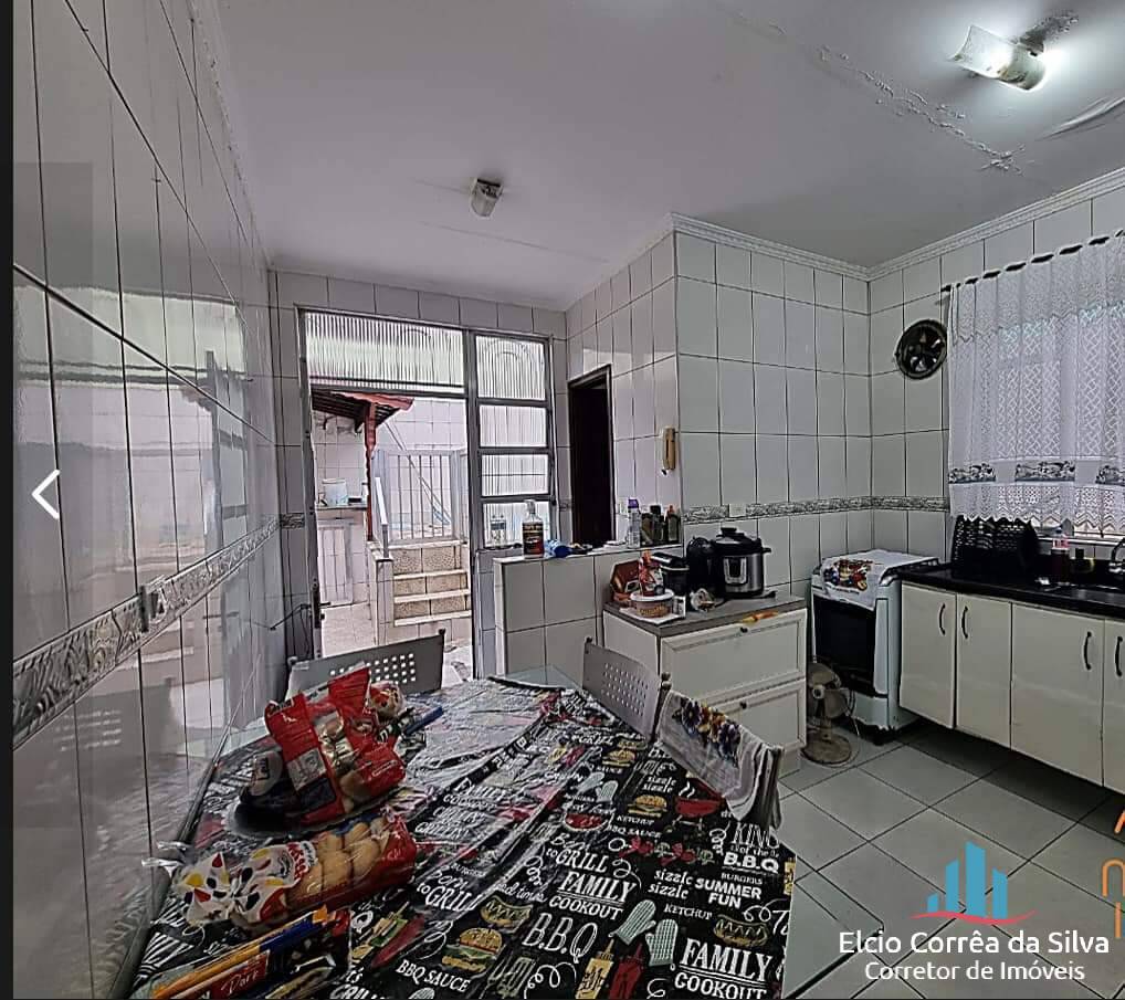 Casa à venda com 3 quartos, 270m² - Foto 22