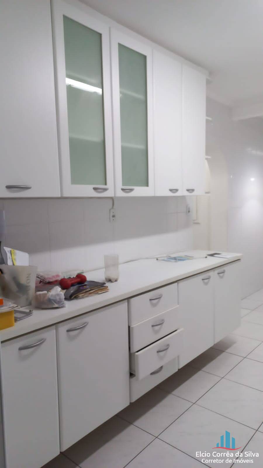 Apartamento à venda com 3 quartos, 233m² - Foto 5