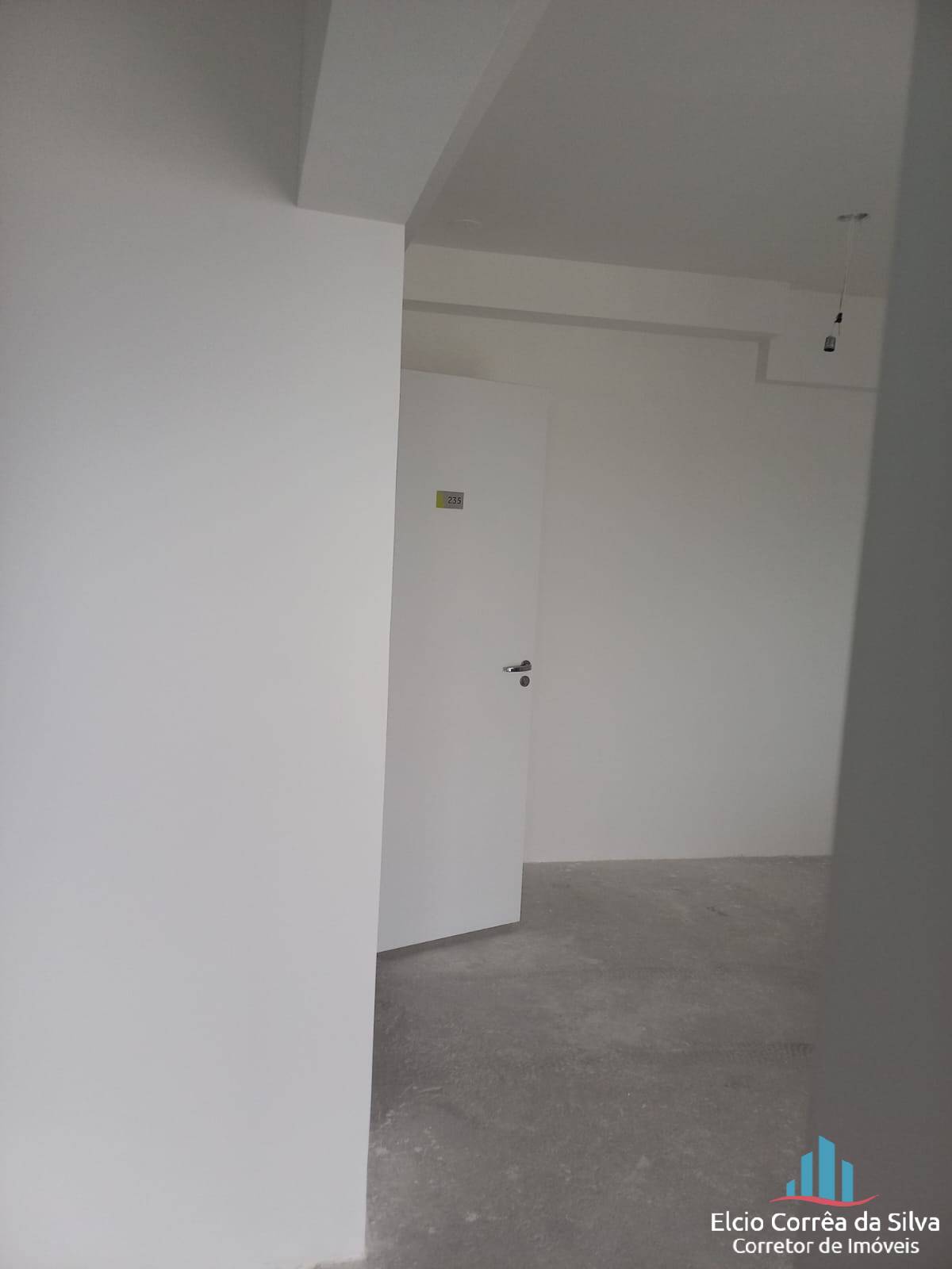 Apartamento à venda com 2 quartos, 84m² - Foto 1