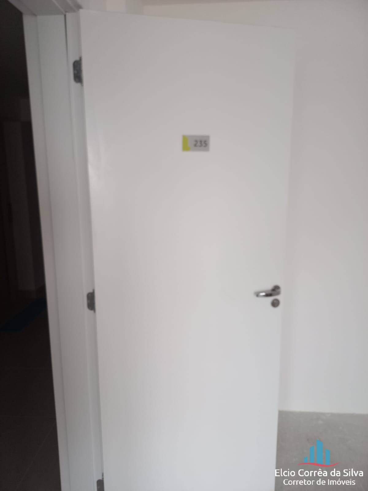 Apartamento à venda com 2 quartos, 84m² - Foto 4