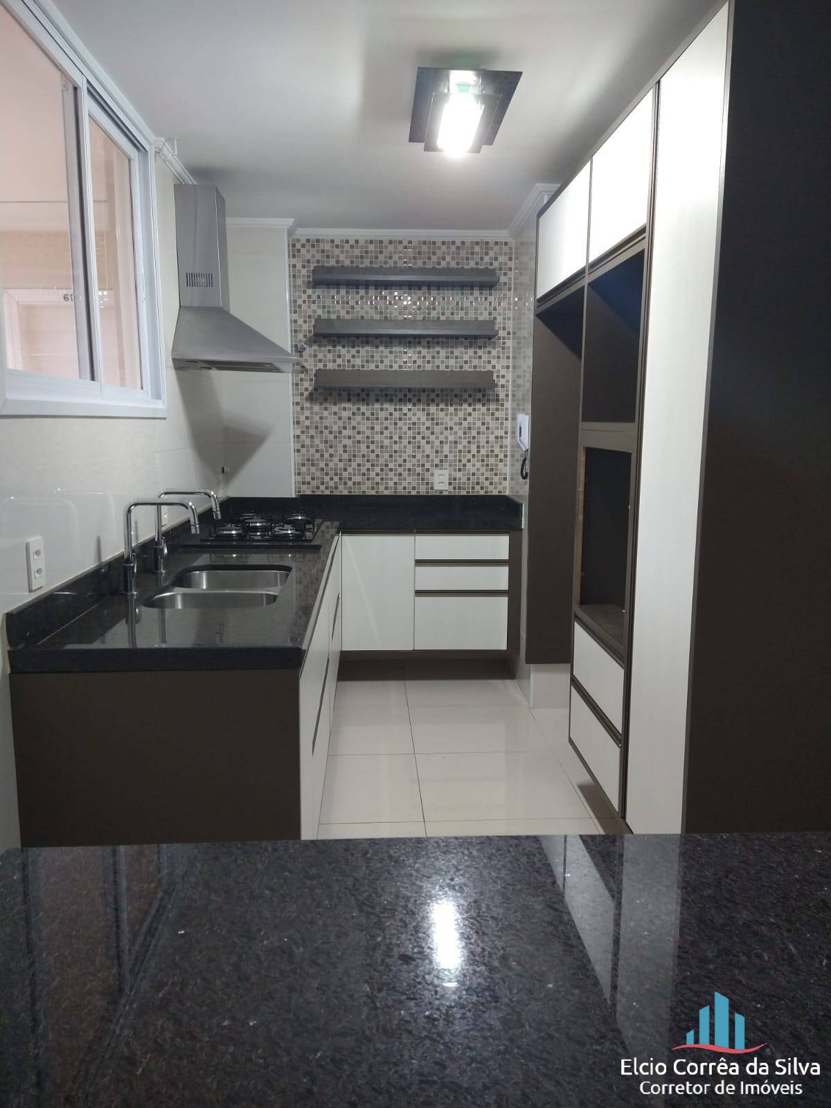 Apartamento à venda com 2 quartos, 58m² - Foto 3