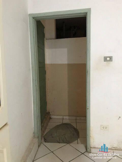 Casa à venda com 4 quartos, 300m² - Foto 36