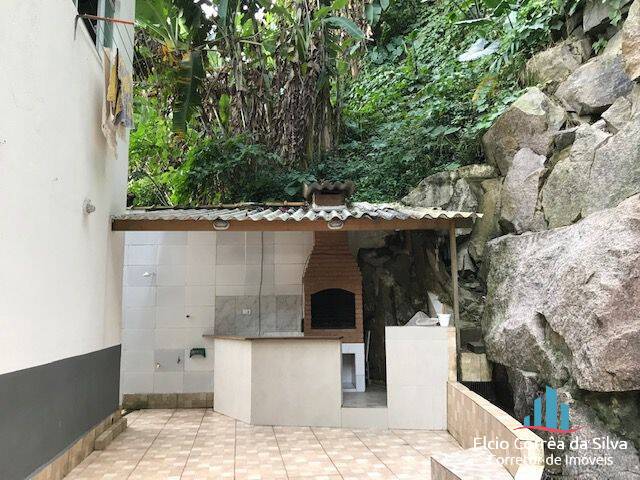 Casa à venda com 4 quartos, 300m² - Foto 50