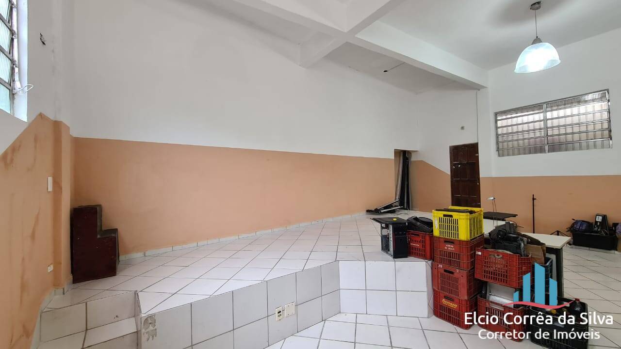 Casa à venda com 4 quartos, 300m² - Foto 69