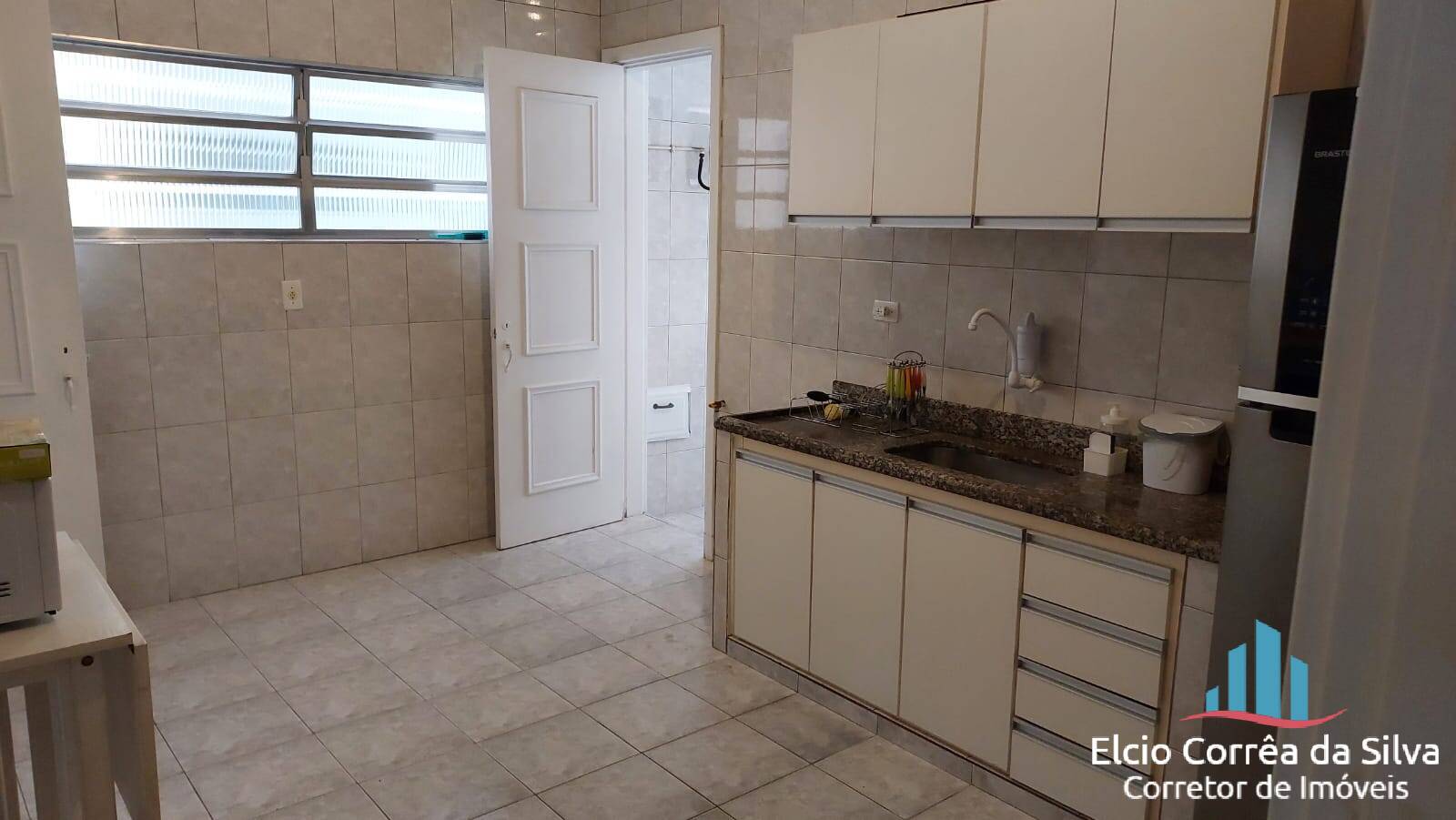 Apartamento à venda com 3 quartos, 150m² - Foto 9