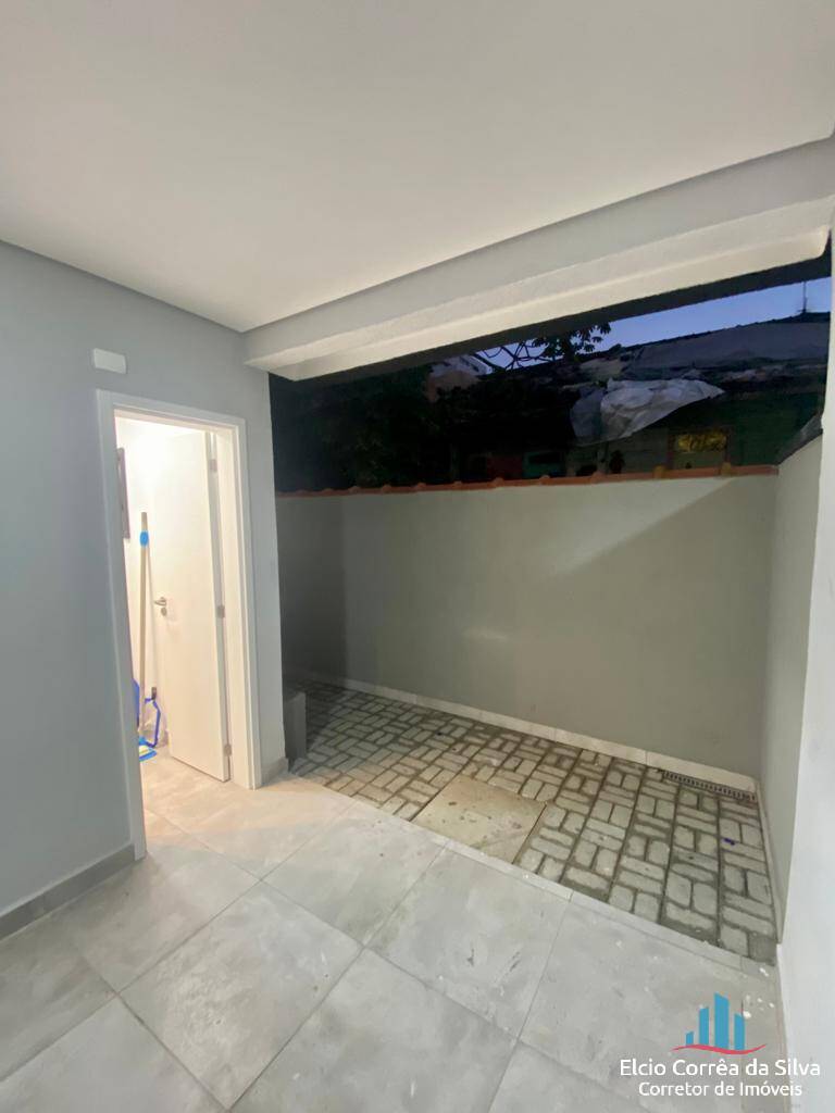 Casa à venda com 2 quartos, 116m² - Foto 13