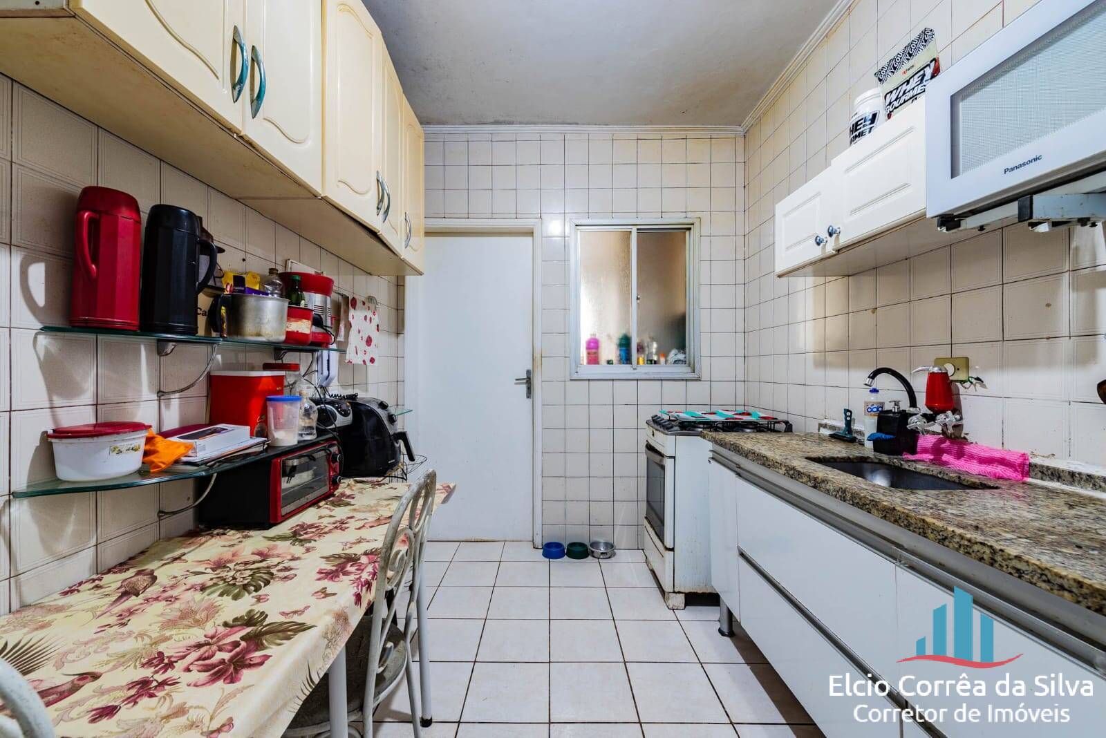 Apartamento à venda com 2 quartos, 61m² - Foto 4