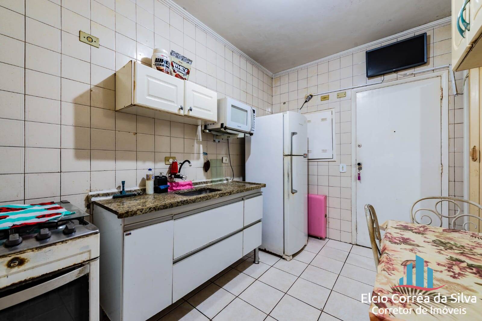 Apartamento à venda com 2 quartos, 61m² - Foto 6