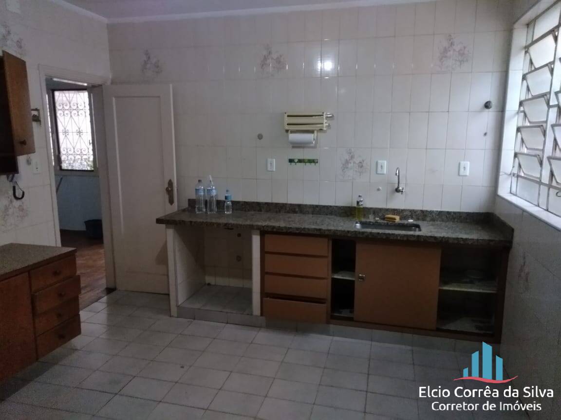 Casa à venda com 2 quartos, 207m² - Foto 18