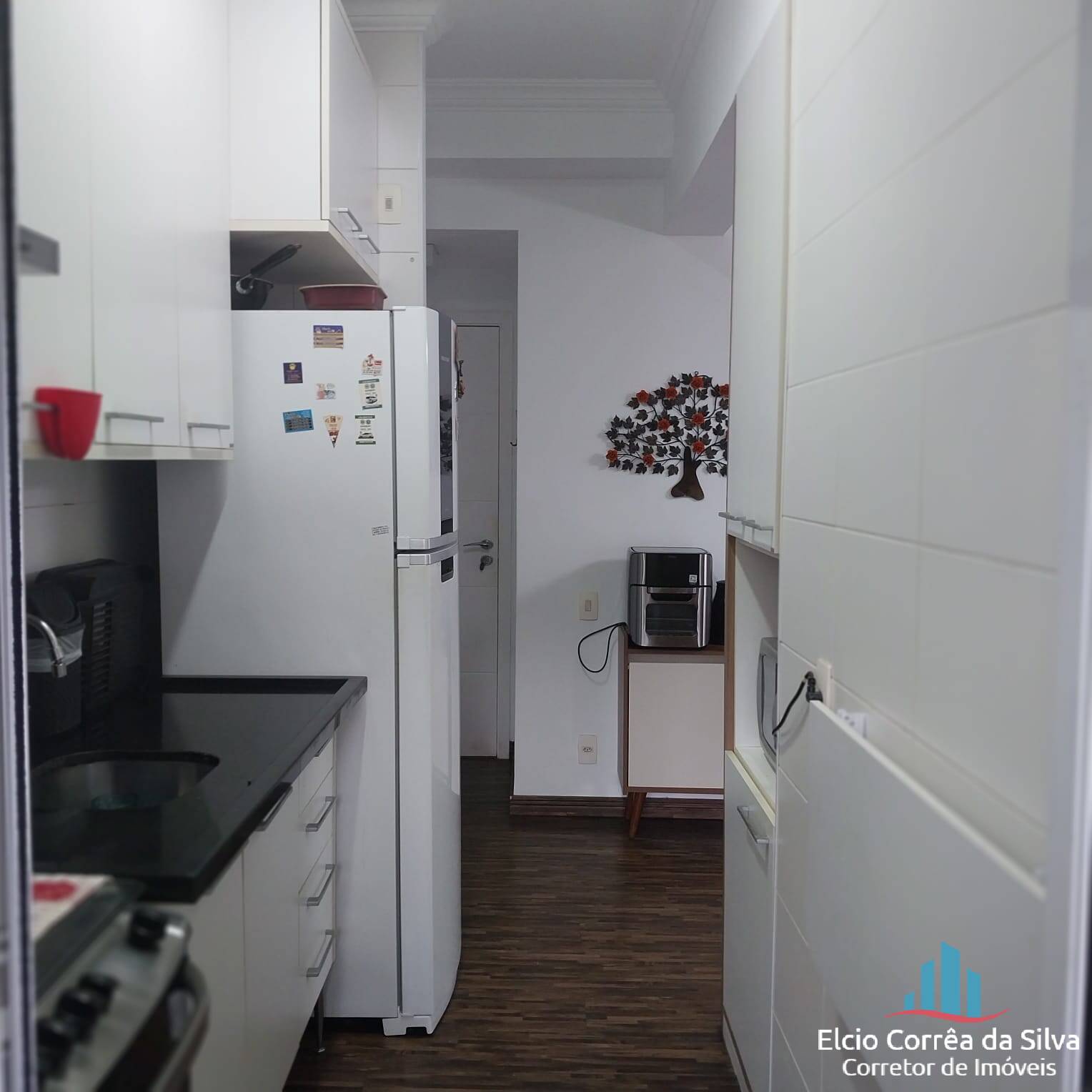 Apartamento à venda com 2 quartos, 77m² - Foto 8