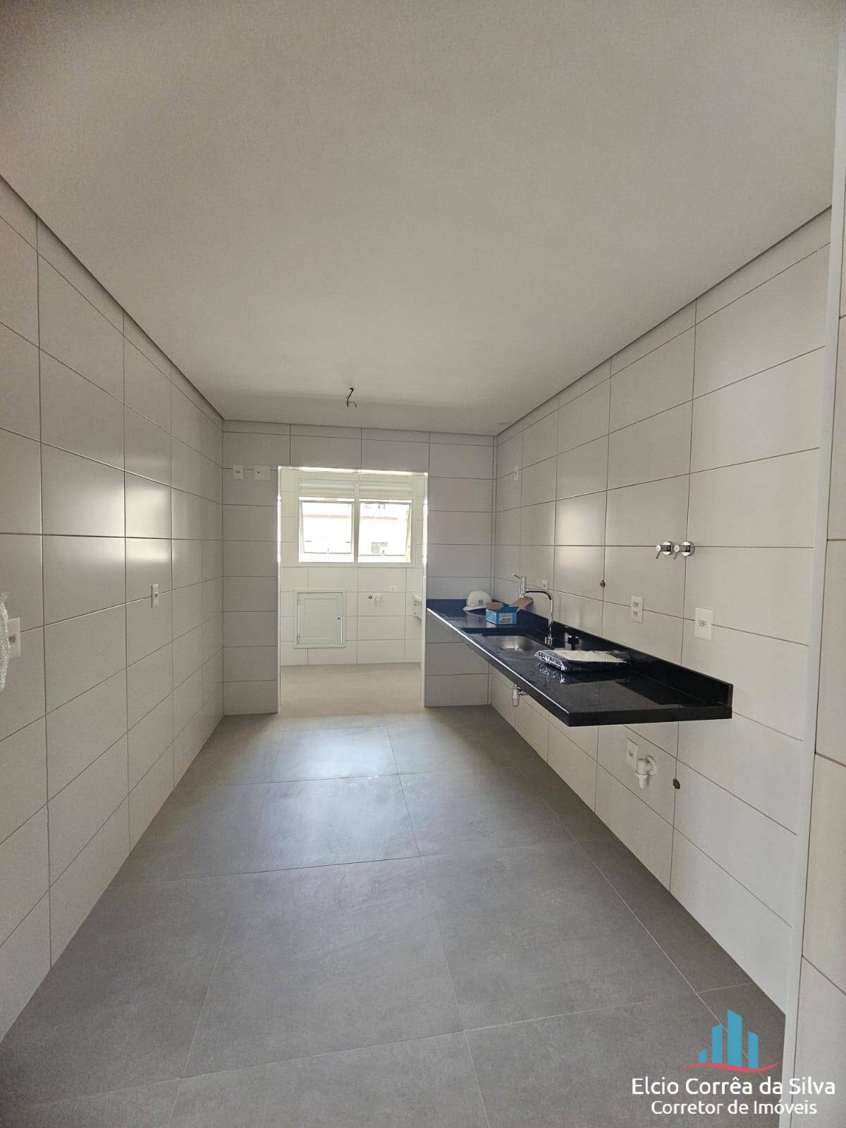 Apartamento à venda com 3 quartos, 133m² - Foto 13