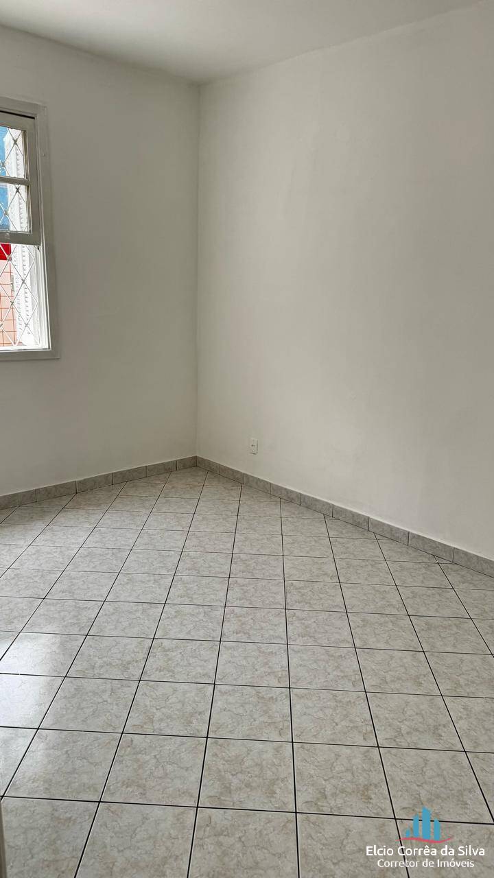 Apartamento à venda com 2 quartos, 76m² - Foto 10