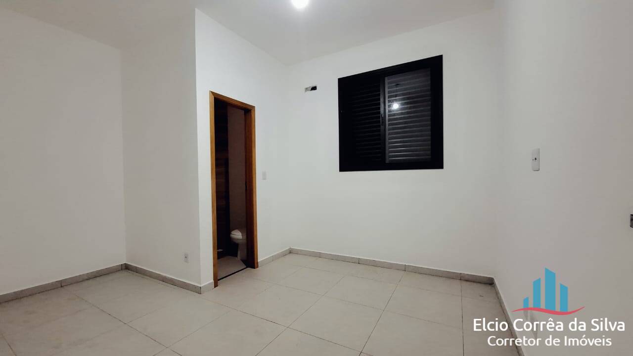 Casa para alugar com 3 quartos, 92m² - Foto 4