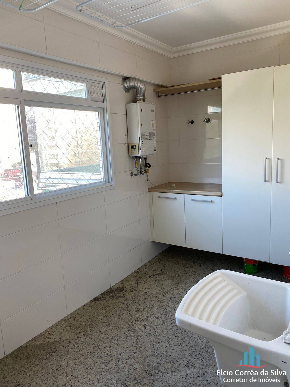 Apartamento para alugar com 3 quartos, 220m² - Foto 20