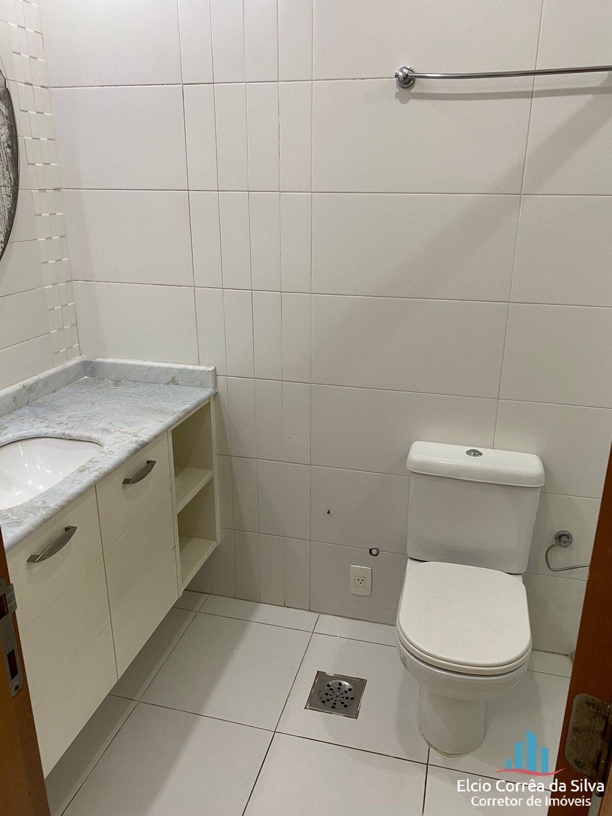 Apartamento para alugar com 3 quartos, 220m² - Foto 18