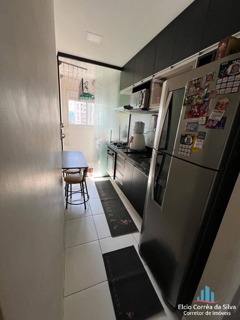 Apartamento à venda com 2 quartos, 49m² - Foto 2