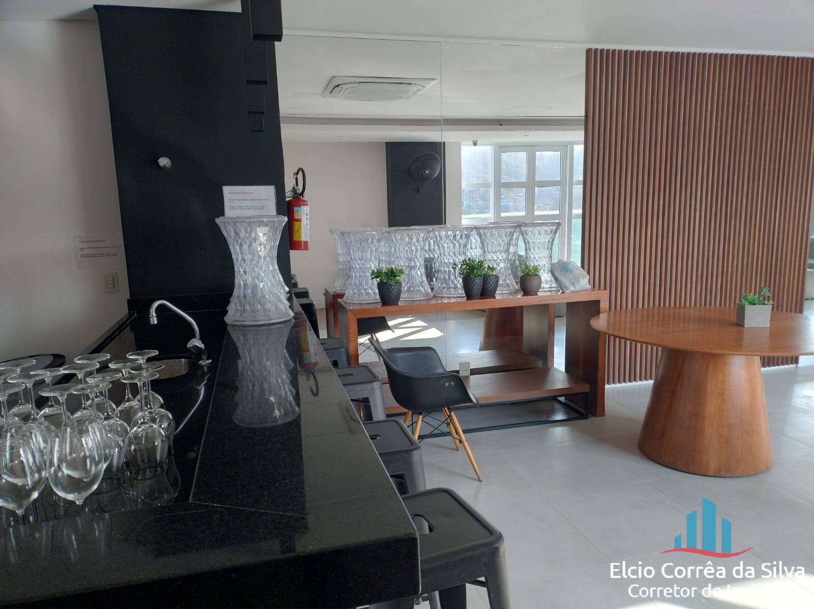 Apartamento à venda com 2 quartos, 87m² - Foto 28