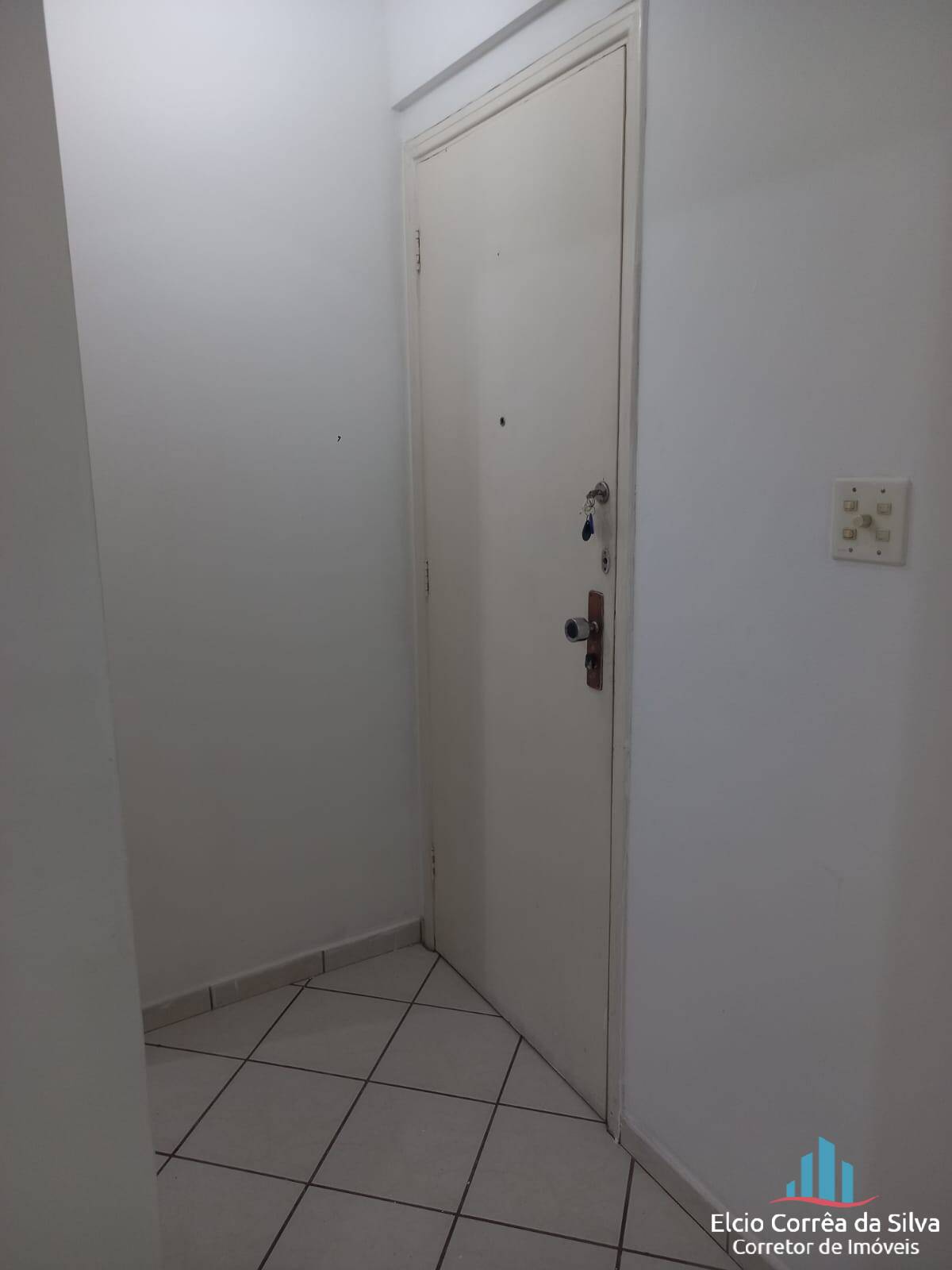 Apartamento à venda com 1 quarto, 64m² - Foto 11