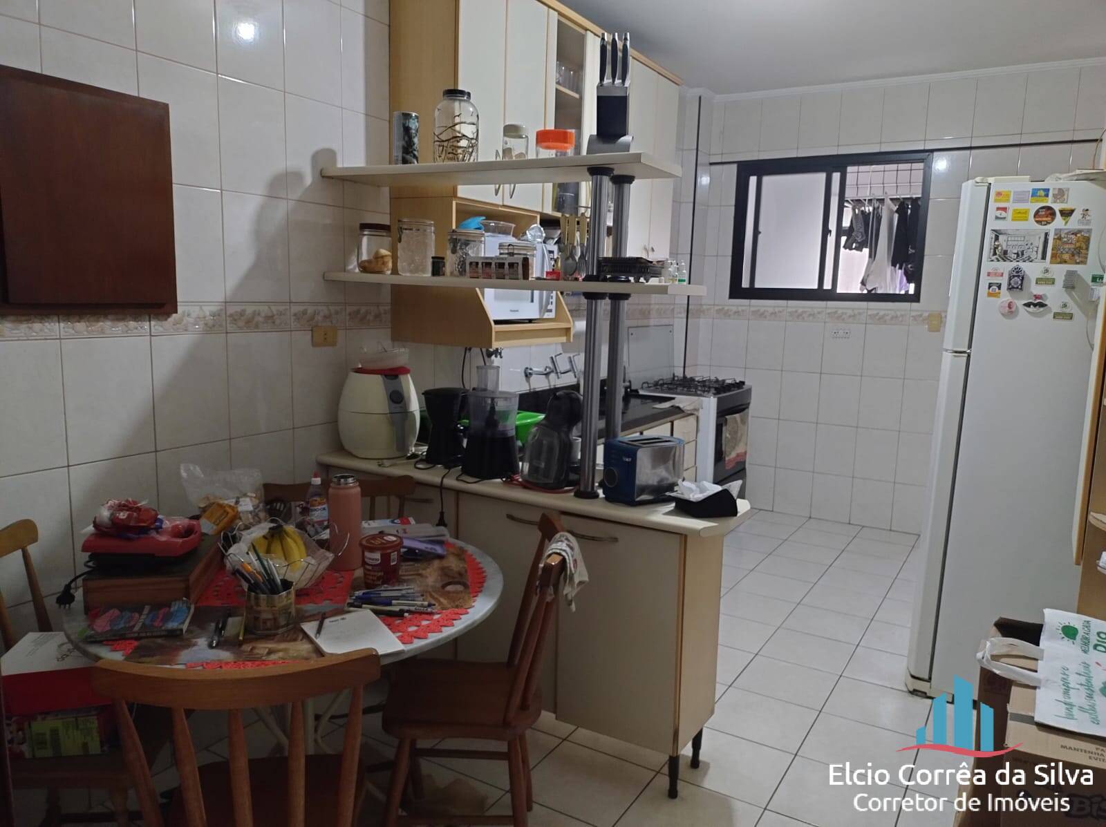 Apartamento à venda com 3 quartos, 107m² - Foto 6