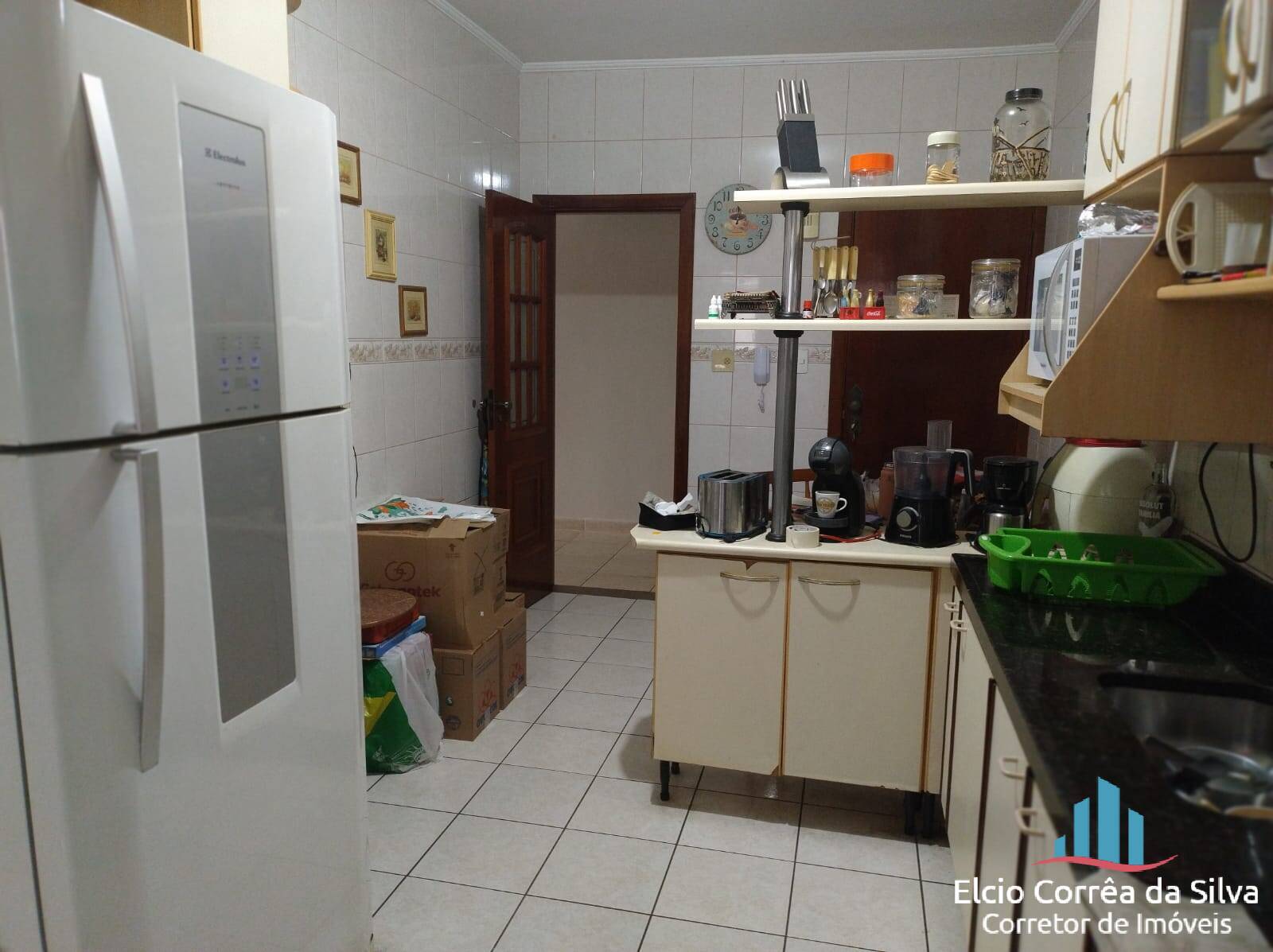 Apartamento à venda com 3 quartos, 107m² - Foto 5