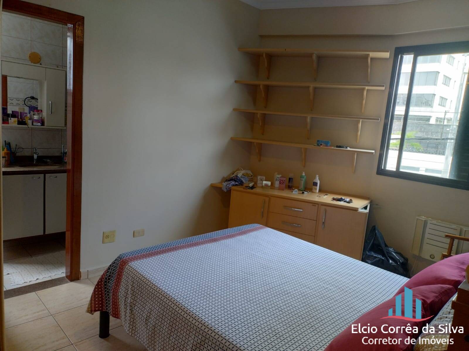 Apartamento à venda com 3 quartos, 107m² - Foto 11