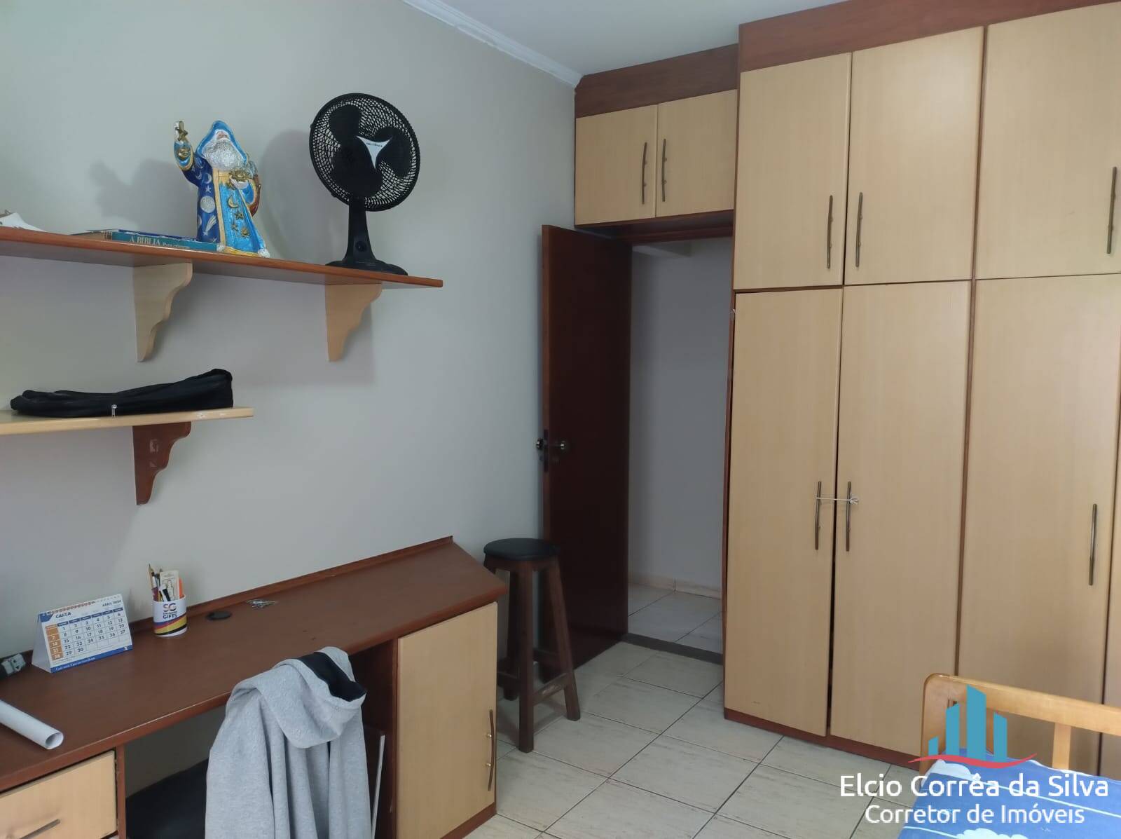 Apartamento à venda com 3 quartos, 107m² - Foto 7