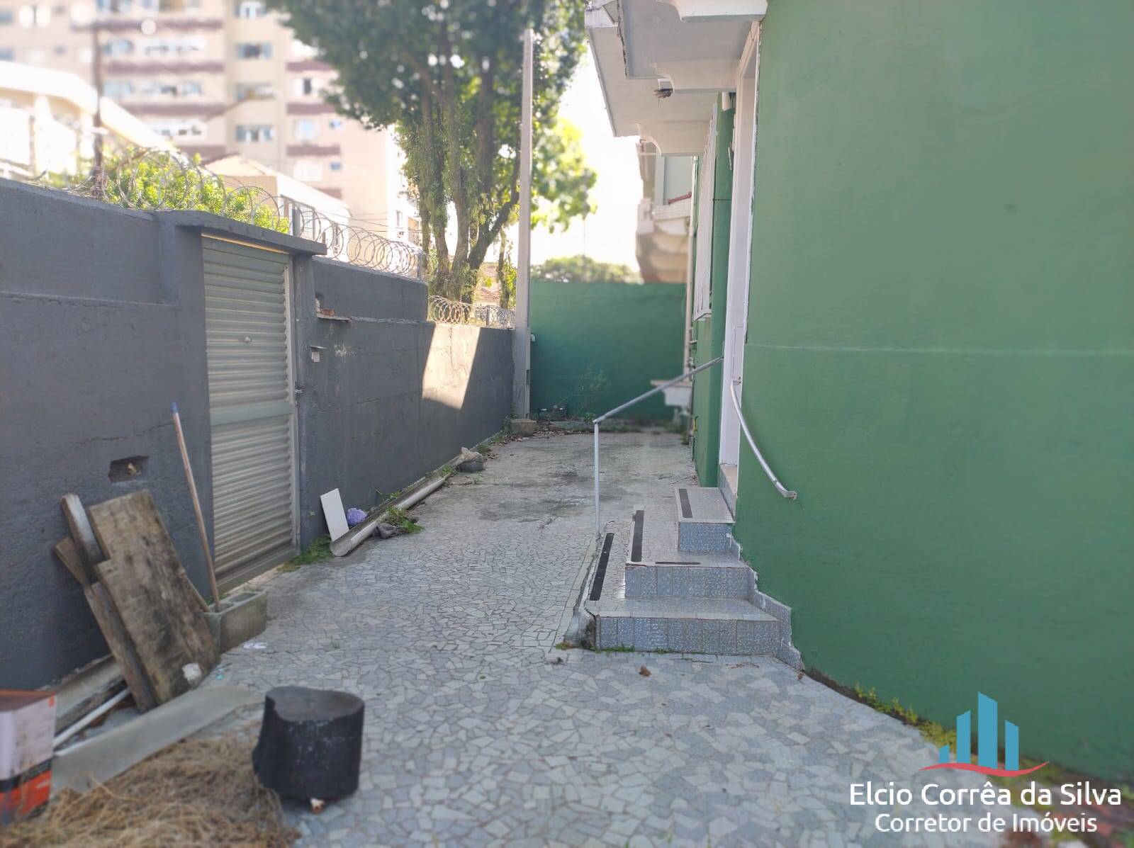 Casa para alugar com 4 quartos, 200m² - Foto 22