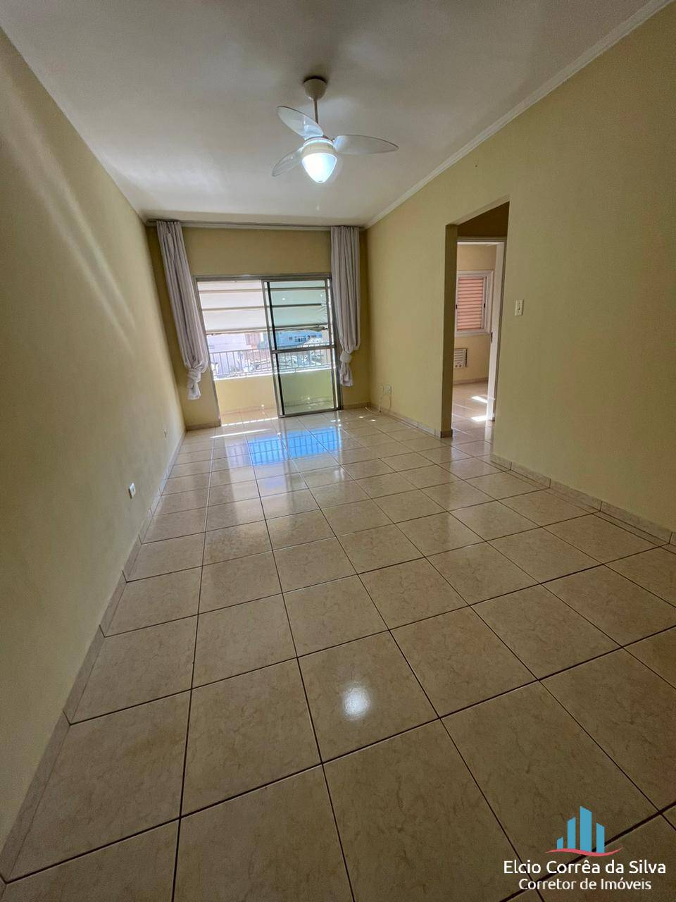 Apartamento para alugar com 2 quartos, 110m² - Foto 2