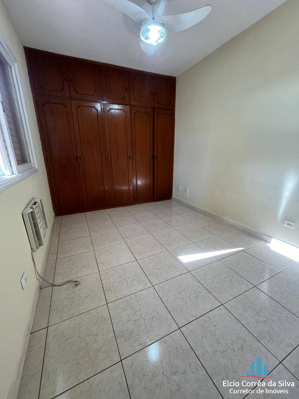 Apartamento para alugar com 2 quartos, 110m² - Foto 8