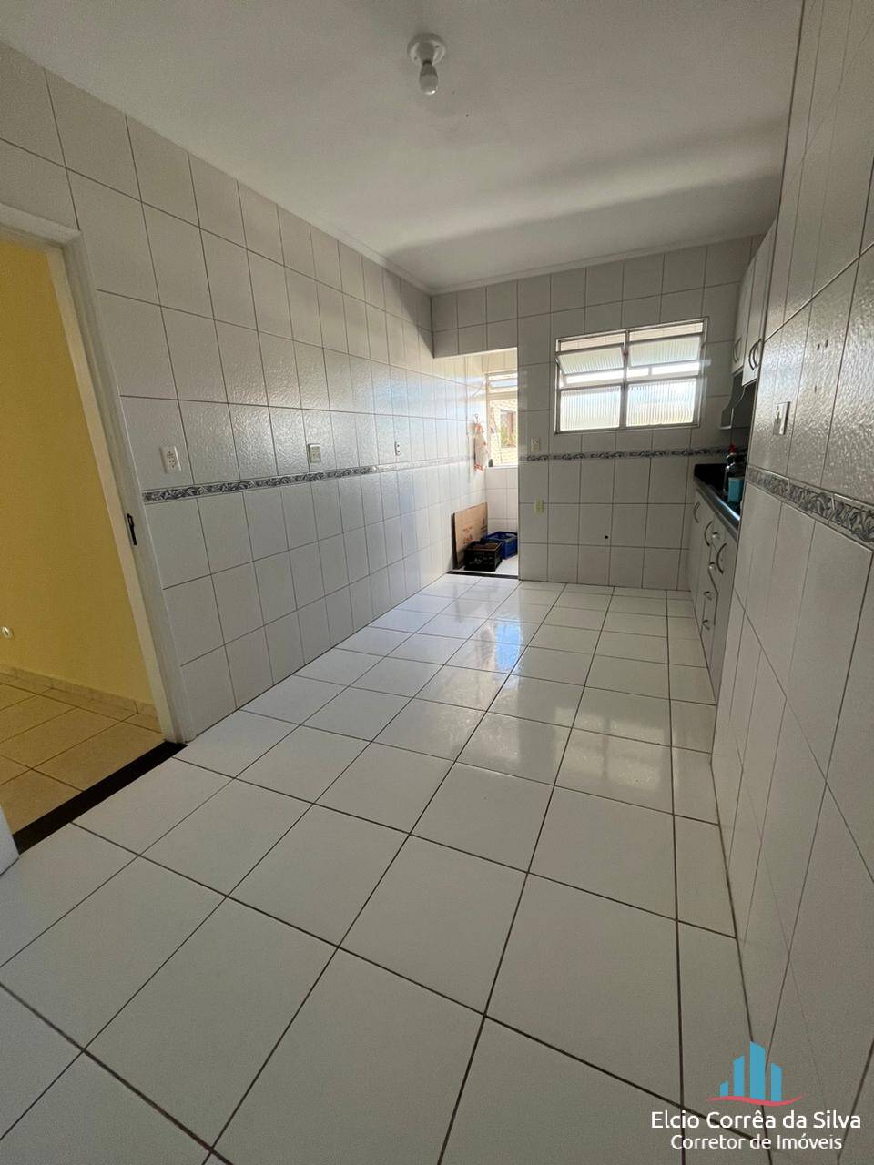 Apartamento para alugar com 2 quartos, 110m² - Foto 14